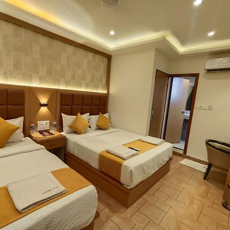 Hotel Riva International Goregaon- Near Nesco Βομβάη Εξωτερικό φωτογραφία