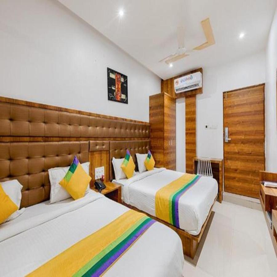 Hotel Riva International Goregaon- Near Nesco Βομβάη Εξωτερικό φωτογραφία